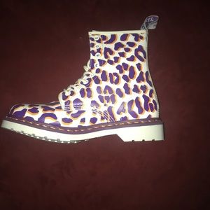 Leopard Doc Martins authentic New with box